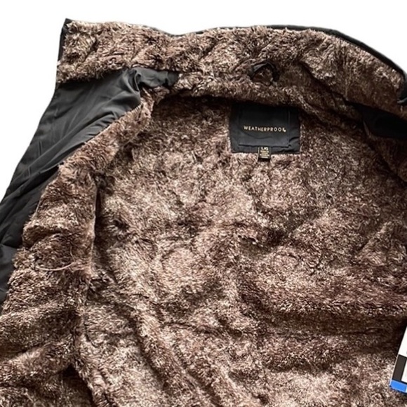 Weatherproof - Warm Faux Fur Lined Vest - Picture 3 of 5